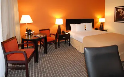 Oakland Airport Executive Hotel