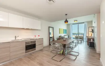 Private Luxury Condos at Costa Hollywood