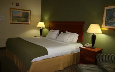 Holiday Inn Express & Suites - Greenwood by IHG