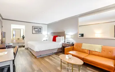 The Guest Lodge Gainesville