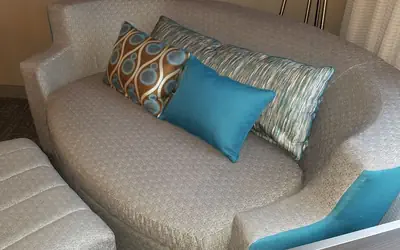 Courtyard by Marriott Omaha Aksarben Village