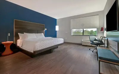 Tru by Hilton Mooresville