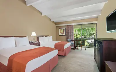 Travelodge by Wyndham Lakeland