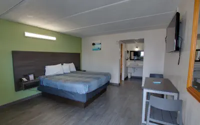 WindWater Hotel and Marina