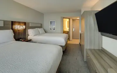 Holiday Inn Express Hotel & Suites Branson 76 Central by IHG