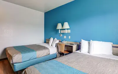 Motel 6-Coos Bay, OR