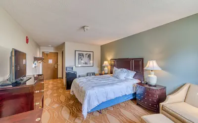 American Inn and Suites Dundee