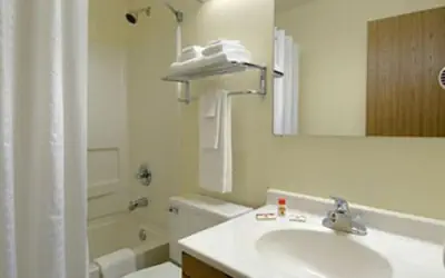 Super 8 by Wyndham Lexington Park/California Area