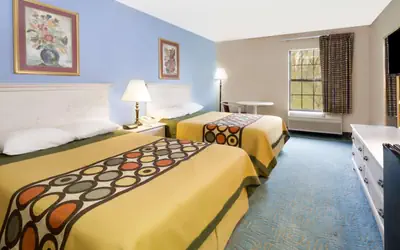 Super 8 by Wyndham Freeport