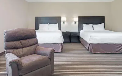 Super 8 by Wyndham Omaha I-80 West