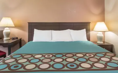 Super 8 by Wyndham Austin MN