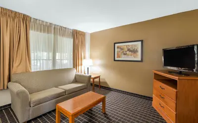 Quality Inn & Suites Sevierville - Pigeon Forge