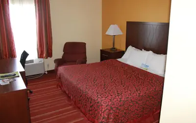 Days Inn by Wyndham Walcott Davenport