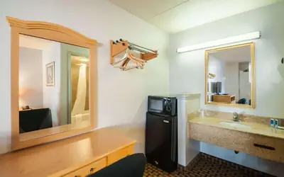 Econo Lodge Elkridge near Arundel Mills