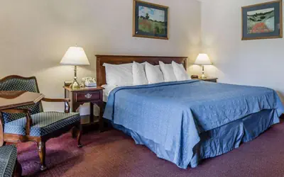 Econo Lodge Near Reno-Sparks Convention Center