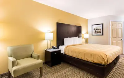 Quality Inn Trussville I-59 exit 141