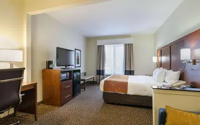Quality Suites Springdale West I-49