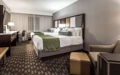 Best Western Premier NYC Gateway Hotel