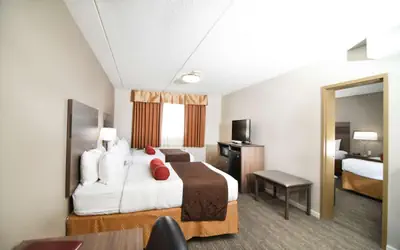 Best Western Plus Sandusky Hotel & Suites