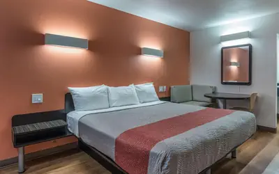 Motel 6-Texarkana, AR