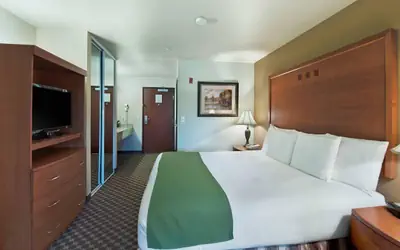 Oxford Suites Yakima