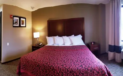 Days Inn by Wyndham Brooklyn Marine Park