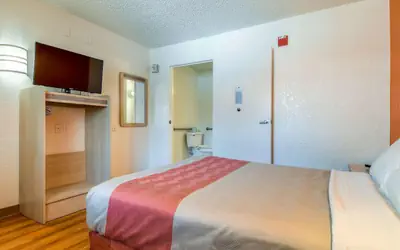 Motel 6-Rowland Heights, CA - Los Angeles - Pomona