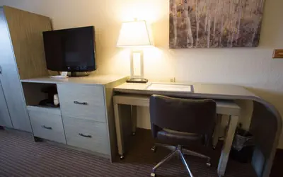 Best Western Alpenglo Lodge