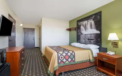 Super 8 by Wyndham Madison IN