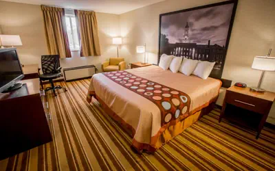 Super 8 by Wyndham State College