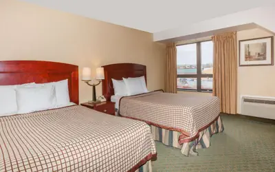 Days Inn by Wyndham Utica