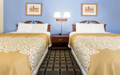 Days Inn by Wyndham Plymouth