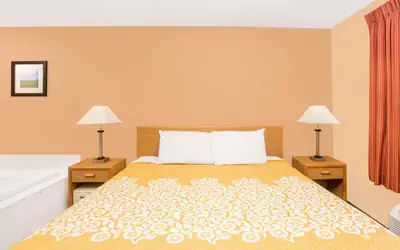 Days Inn by Wyndham Worthington