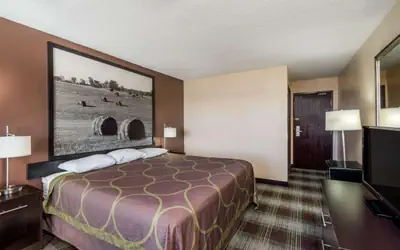 Super 8 by Wyndham Campbellsville KY