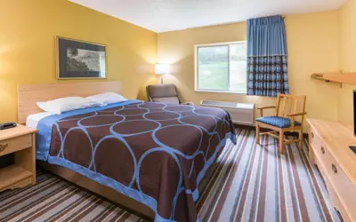 Super 8 by Wyndham Medina