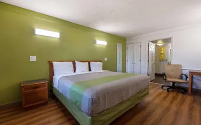 Motel 6-Knoxville, TN