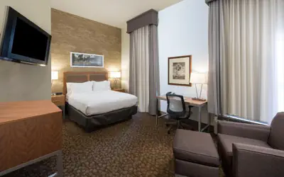 Holiday Inn Savannah Historic District by IHG