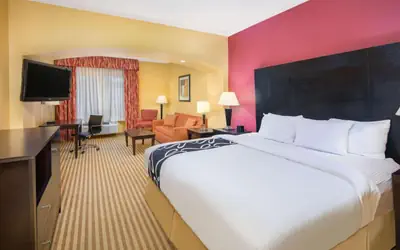 La Quinta by Wyndham Atlanta Union City