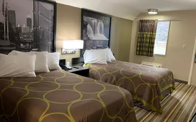 Super 8 by Wyndham Brownsburg