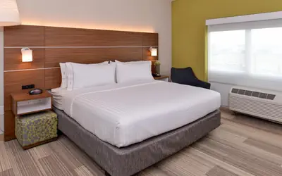Holiday Inn Express Melbourne West by IHG