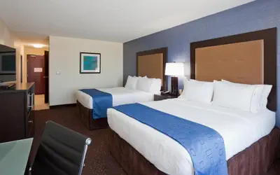 Holiday Inn Express & Suites Fort Dodge by IHG