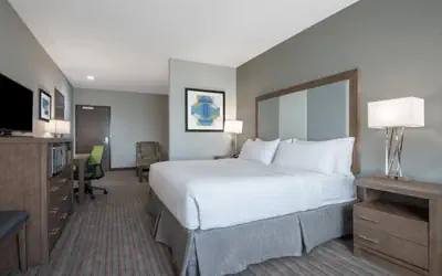 Holiday Inn Express & Suites Stillwater - University Area by IHG