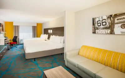 Holiday Inn Express & Suites Litchfield by IHG