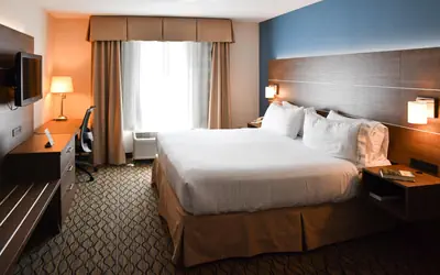 Holiday Inn Express Hotel & Suites - Concord by IHG