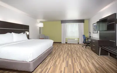 Holiday Inn Express & Suites Lincoln I - 80 by IHG