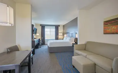 Holiday Inn Express & Suites Kailua-Kona by IHG