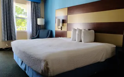 Days Inn by Wyndham Bradenton I-75