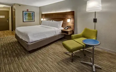 Holiday Inn Express Louisville Airport Expo Center by IHG