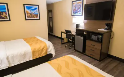 Quality Inn & Suites Airport