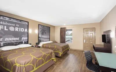 Super 8 by Wyndham Pensacola NAS Area